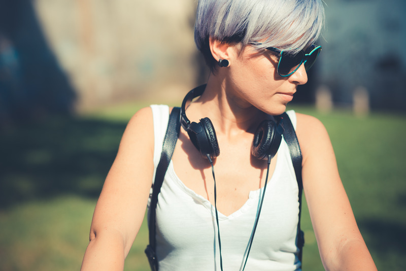 Ellengedhetetlen tulajdonságok. of Headphones for Cycling