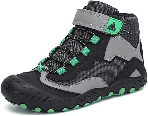 Buying Guide To Best Hiking Boots For Wide Feet